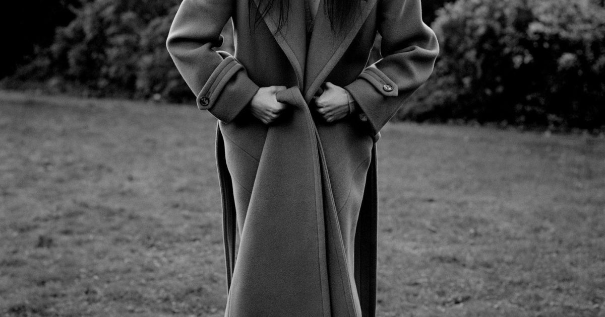 Alice Goddard – Artists – DoBeDo Represents