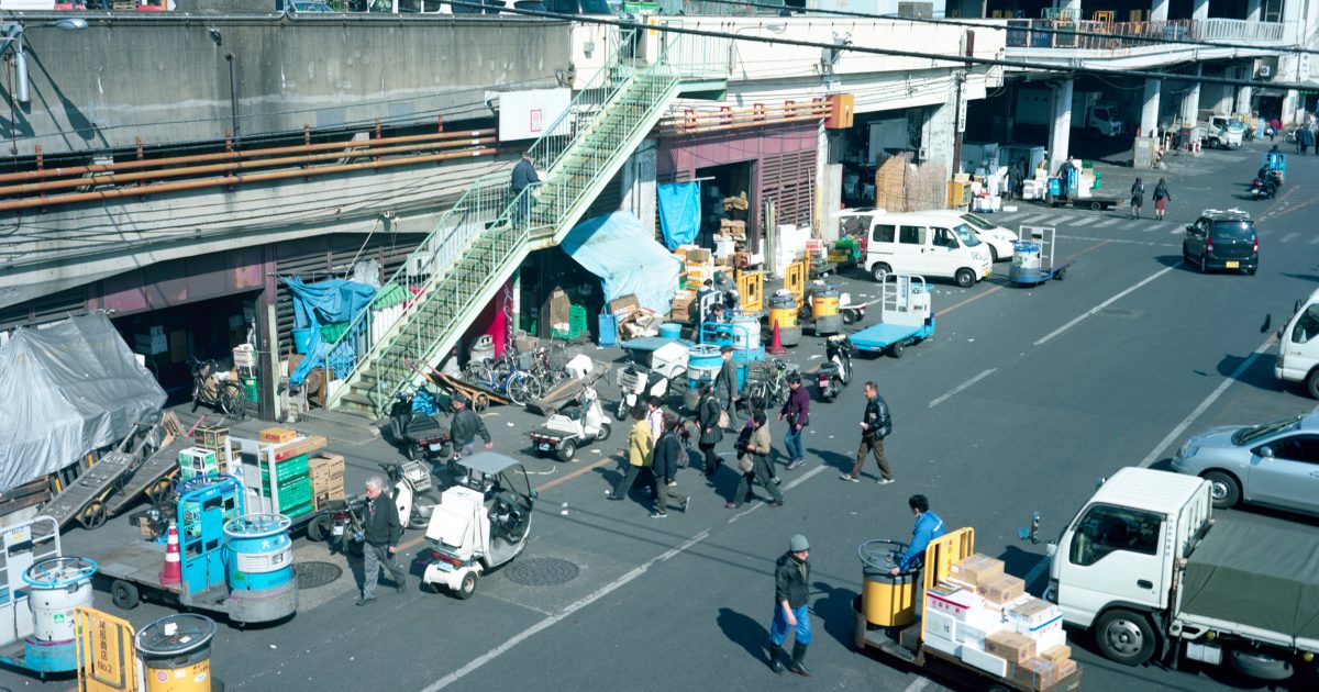 アート・デザイン・音楽 THIRTYFOUR PARKING LOTS by Takashi Homma THIRTYFOUR PARKING LOTS - Takashi HOMMA | shashasha
